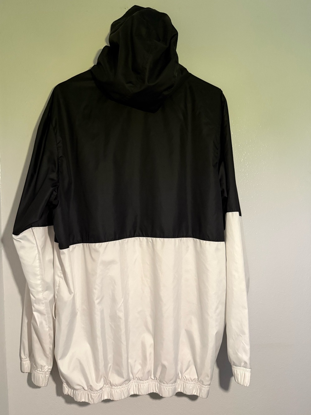 Adidas Black & White Hooded Windbreaker Full Zip - Size Large - Picture 5 of 6
